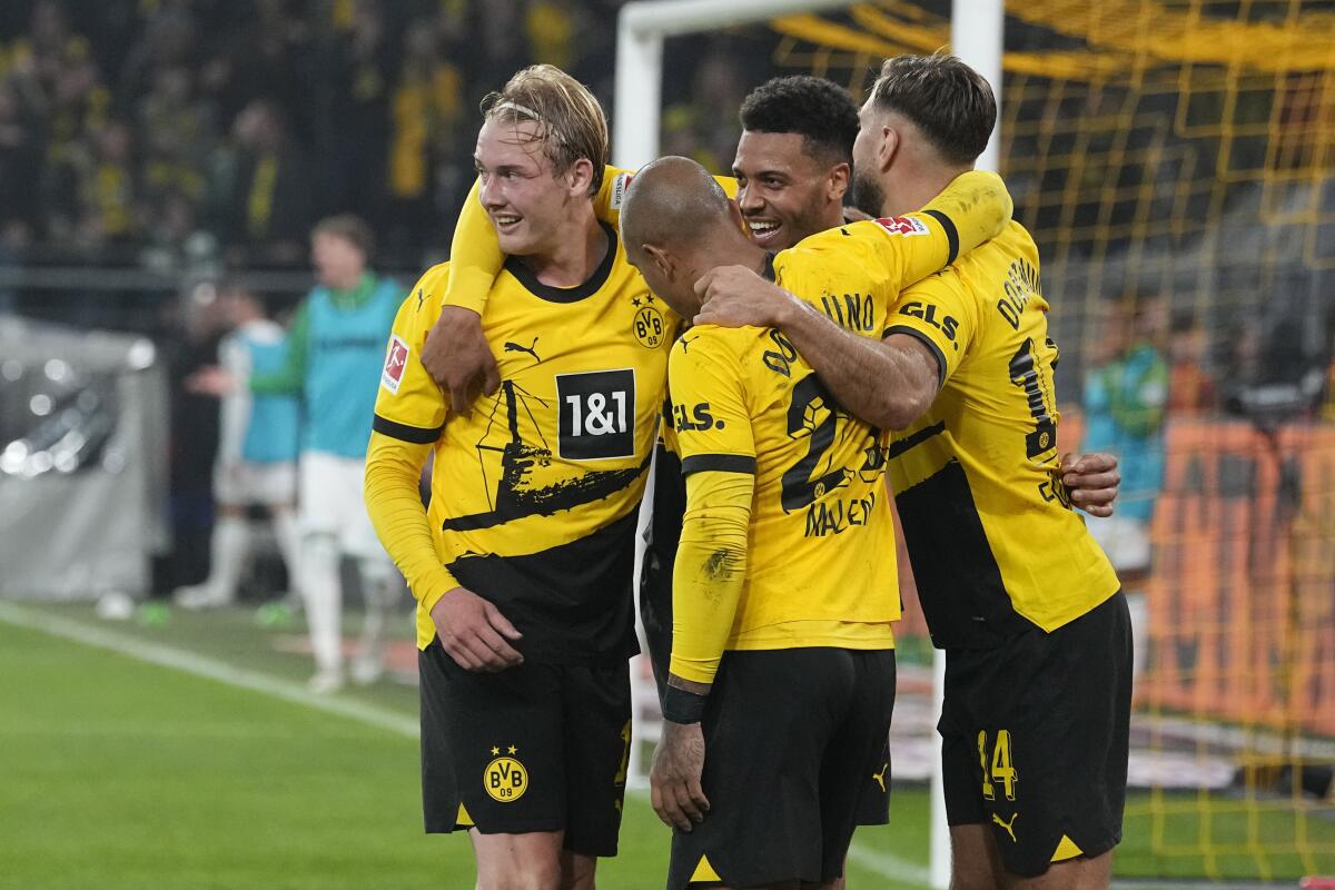 Bàn thắng và điểm nổi bật: Borussia Dortmund 3-3 Standard Liege trong trận giao hữu | Ngày 9 tháng 1 năm 2024 - VAVEL USA