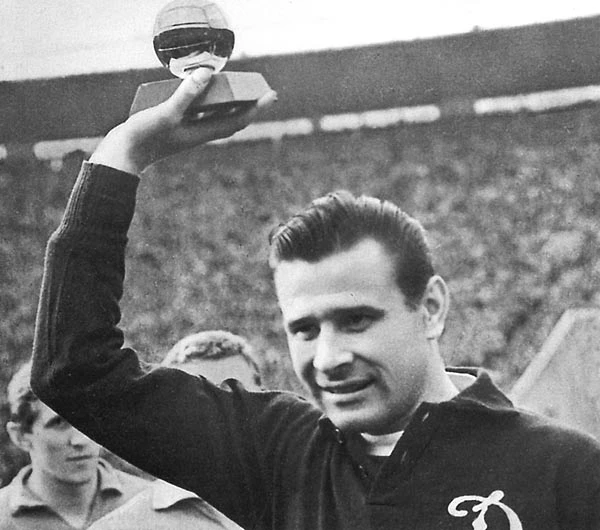 Nga dựng tượng 3-D của thủ môn huyền thoại Lev Yashin tại 11 thành phố | Vietnam+ (VietnamPlus)