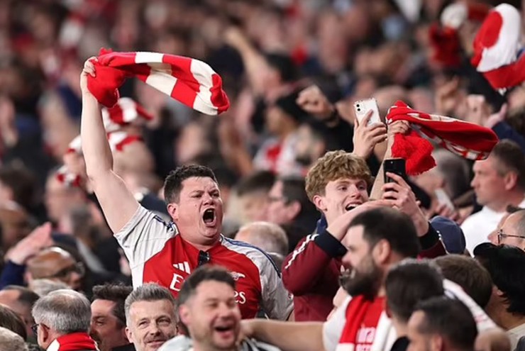 Tin tức bóng đá buổi tối mới nhất ngày 28 tháng 4: Người hâm mộ Arsenal đang nghĩ đến trận chung kết Champions League sắp tới