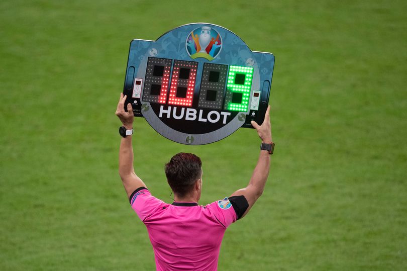 Mỗi đội được thay bao nhiêu cầu thủ tại World Cup 2022 ở Qatar?